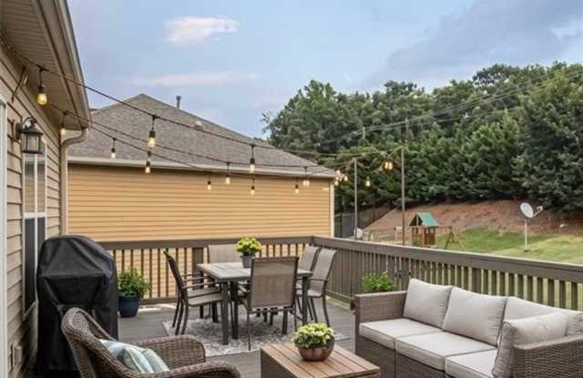 4580 Baldwin Drive Gallery 4