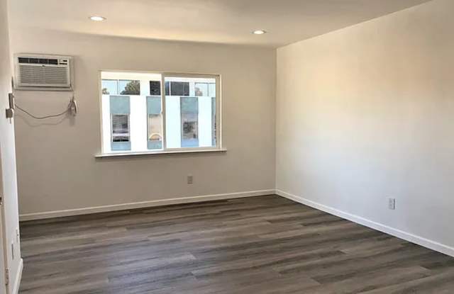 1331 Mt Pisgah Rd Unit E Gallery 2