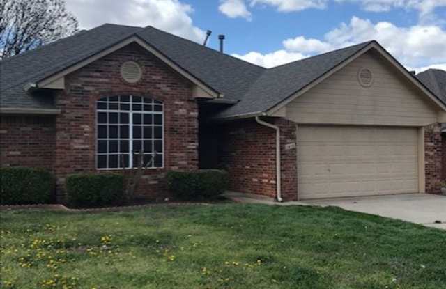 3 beroom 2 bath home close to OU - 1416 Jami Drive, Norman, OK 73071 3 beroom 2 bath home close to OU - 1416 Jami Drive, Norman, OK 73071