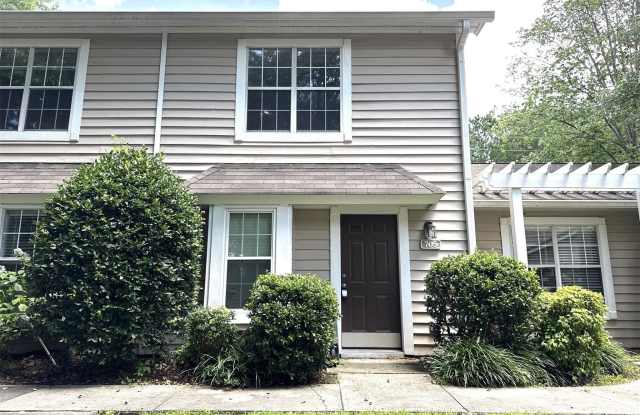 705 Heritage Parkway photos photos