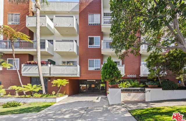 10650 Kinnard Ave photos photos