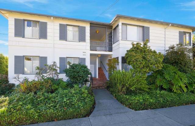 Spacious 2 Bedroom Upstairs Unit In El Cerrito! Gallery 1