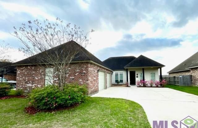 16459 Parker Place - 16459 Parker Place Drive, Prairieville, LA 70769 16459 Parker Place - 16459 Parker Place Drive, Prairieville, LA 70769
