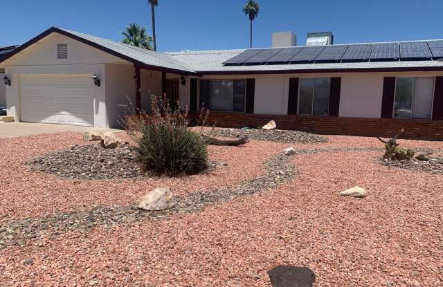 4132 W Shangri La Road photos photos