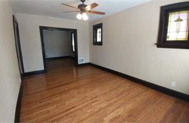 4981 B Oleatha Ave Gallery 2