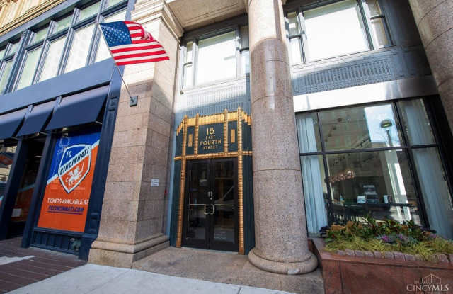 18 E Fourth Street unit: 501 photos photos