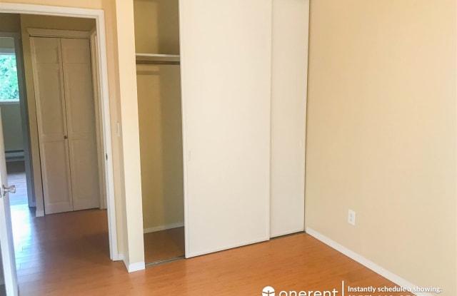 5938 123rd Ave SE - 5938 123rd Avenue Southeast, Bellevue, WA 98006
