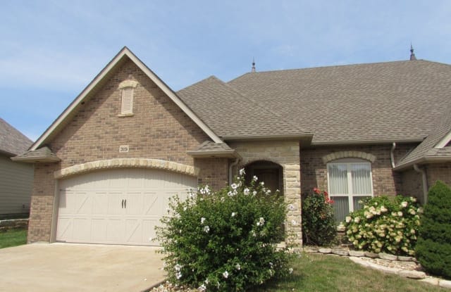 319 Pebblestone Ln - 319 Pebblestone Ln, Phelps County, MO 65401