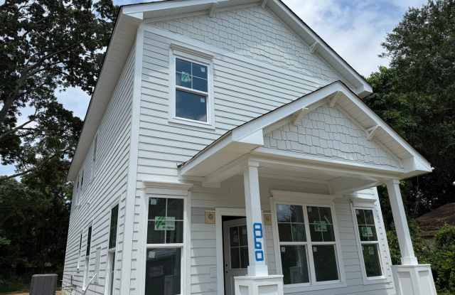 Modern New Build Minutes from Downtown Charleston! photos photos
