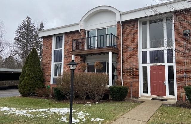 29464 BOBRICH Street - 29464 Bobrich, Livonia, MI 48152