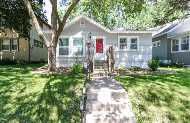 1447 Saint Clair Ave. - 1447 Saint Clair Avenue, St. Paul, MN 55105