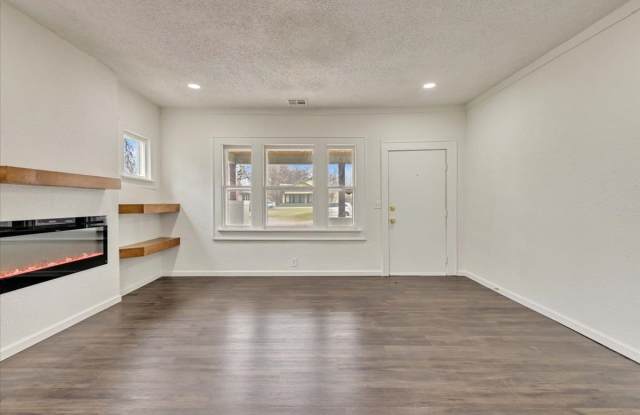 1704 Northwest 32nd Street Gallery 2