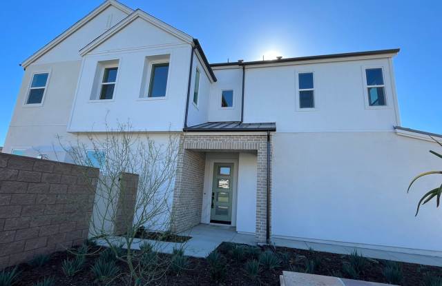 BRAND NEW! 3 BR/2.5 BA + LOFT/OFFICE DETACHED HOME IN GREAT SAN JUAN CAPISTRANO LOCATION Gallery 4