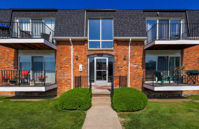 Coach House photos photos