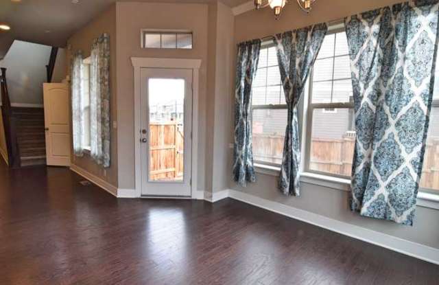 5410 Tamarac Way Gallery 3