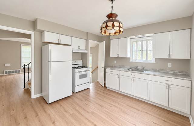 13583 Shady Oak Boulevard Gallery 4