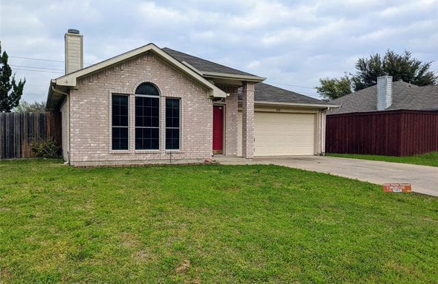 3326 Spring Meadow Lane - 3326 Spring Meadow Lane, Grand Prairie, TX 75052