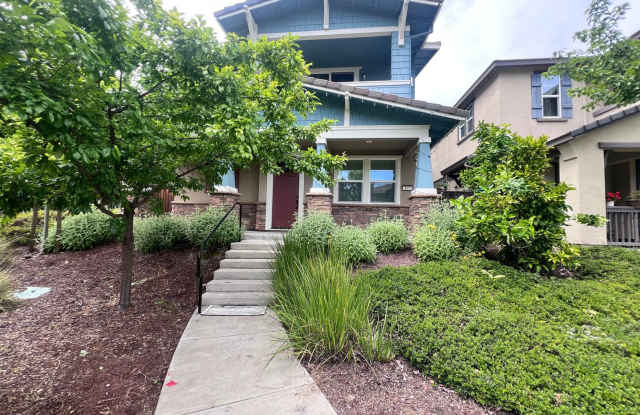 STUNNING 4BD/2.5BA TOWNHOUSE IN WALNUT CREEK!!! photos photos