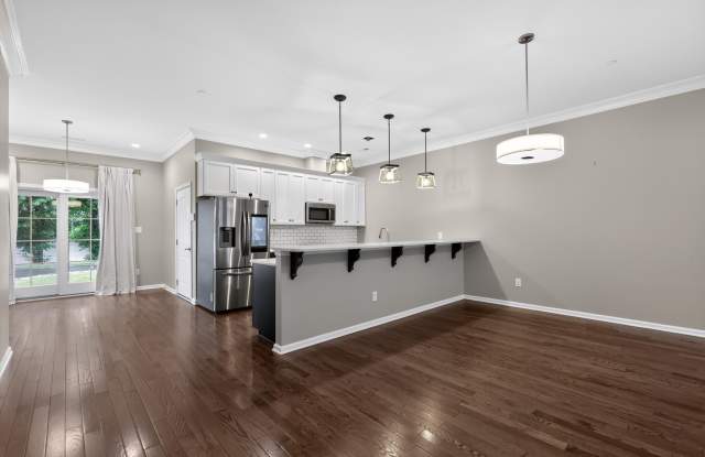 3333 PIETRO Way photos photos