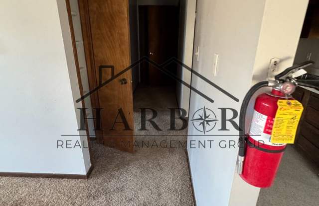 1 Bedroom 1 Bath - SPECIAL: First Month Free! photos photos