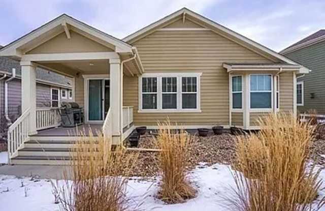 55+ Community! Exquisite Oxford Ranch Plan by Lennar Homes in Heritage Todd Creek! - 14717 Ulster Loop, Thornton, CO 80602