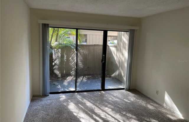 101 CROWN OAKS WAY Gallery 4
