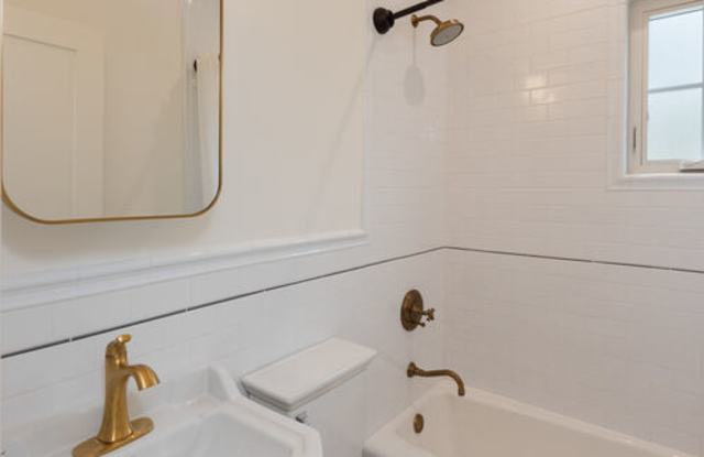 2607 Beachwood Drive photos photos