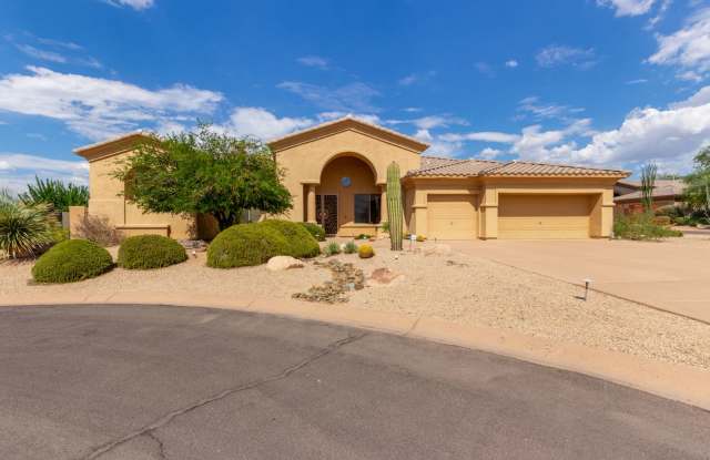 Elegant Desert Retreat in Scottsdale – Spacious 3BR with Vaulted Ceilings  Designer Touches photos photos