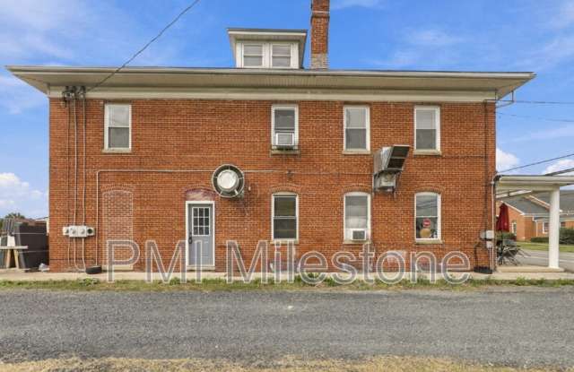 9460 Williamsport Pike Gallery 1