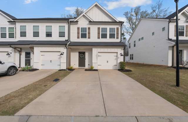 100 Grey Oak Trail Gallery 3