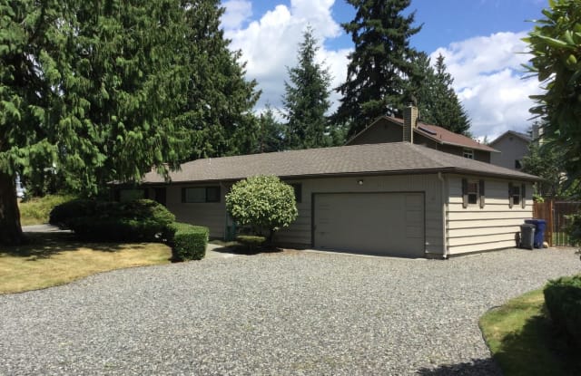19907 24th Ave W - 19907 24th Avenue West, Alderwood Manor, WA 98036