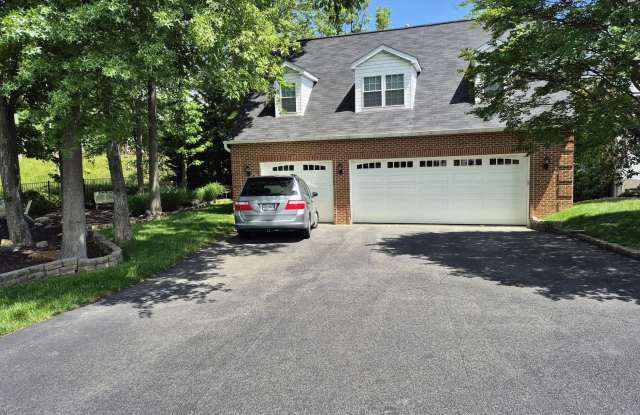 5625 OLD CLIFTON ROAD - 5625 Old Clifton Road, Centreville, VA 20124