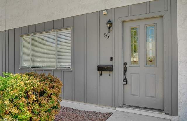 573 Greenbriar Townhouse Way Gallery 3