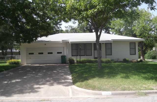 1002 Kirk St photos photos