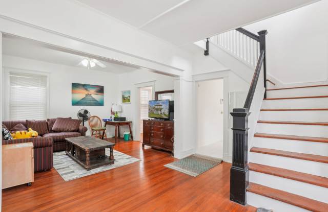 4705 Greenbelt Road Gallery 2