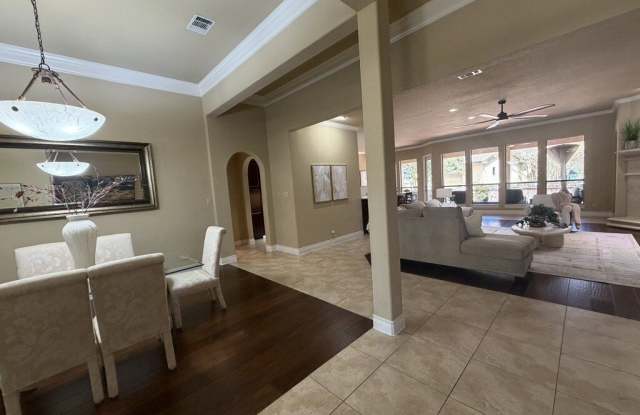 402 Cameron Cir Gallery 3