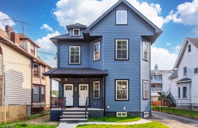 124 Montclair Ave photos photos