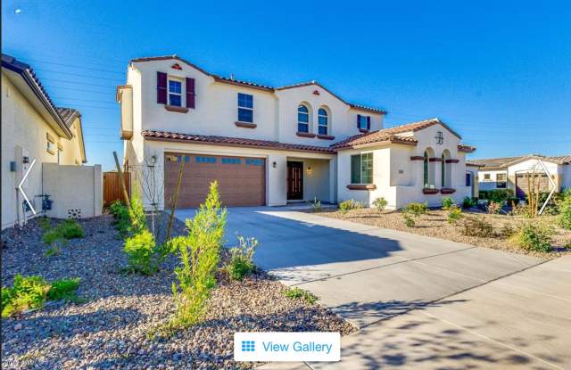 Stunning 5 BD, 4.5 BA home located in the heart of Chandler! photos photos