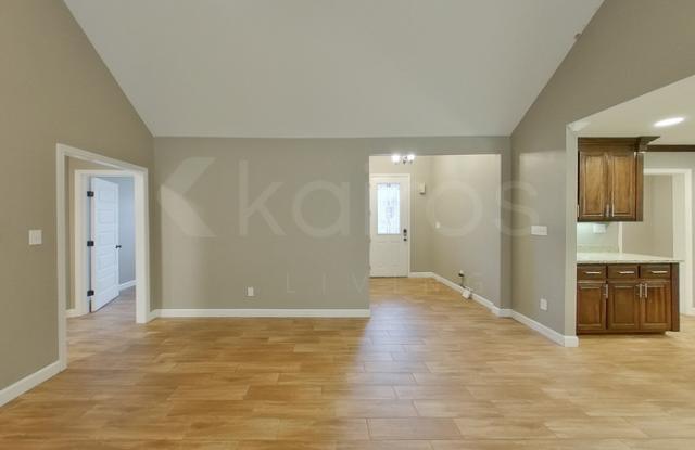 94 Old Orchard Road Gallery 3