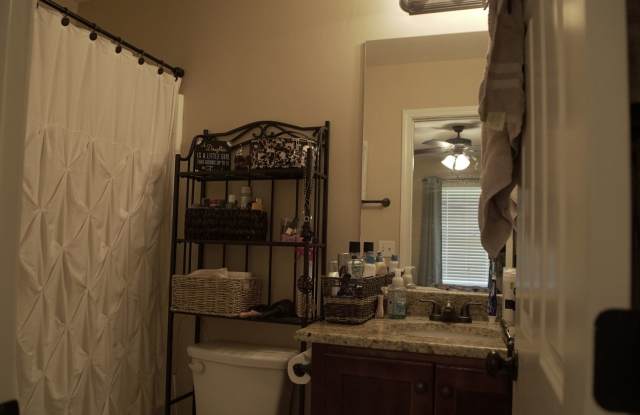 2 Bedroom at The Reserve Gallery 4