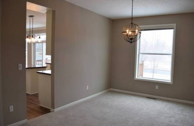 486 Summerfield Dr Gallery 4