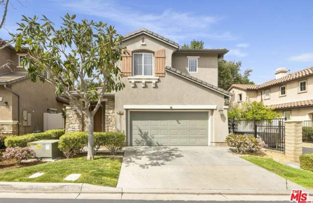 631 Clearwater Creek Dr unit: 30 photos photos