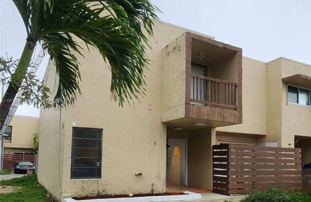 6315 SW 138th Ct photos photos