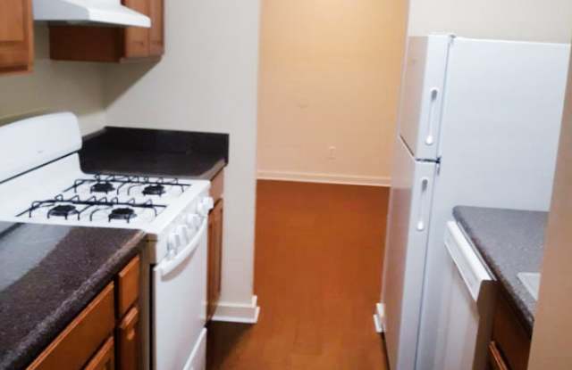 980 Red Bud Road Northeast - 980 Red Bud Road Northeast, Calhoun, GA 30701