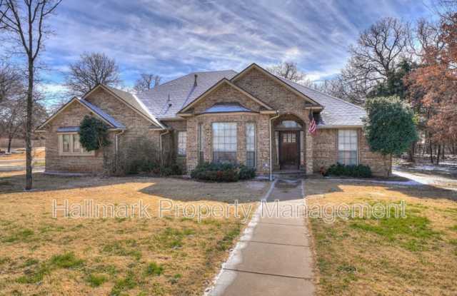1042 Hidden Oaks Way photos photos