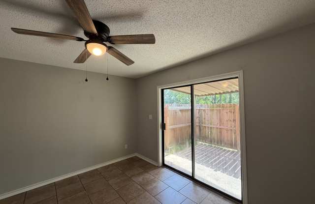 1105 Carroll Avenue - B Gallery 4