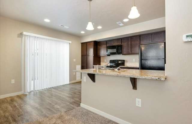 Cimarron Townhomes photos photos