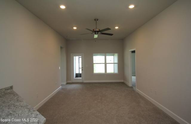 616 Kylar Drive NW Gallery 3