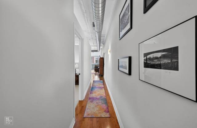 565 W Quincy Street Gallery 2