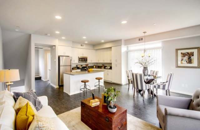 307 Sycamore Road photos photos